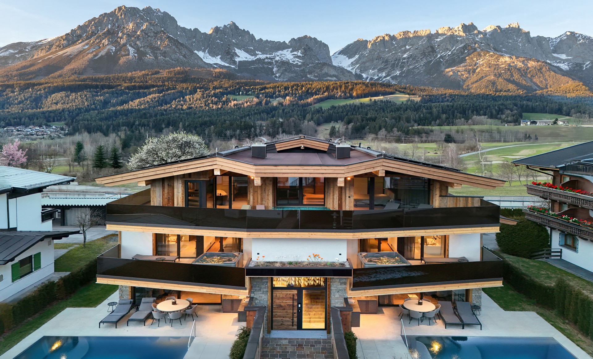 KAISER LODGES AUßENANSICHT